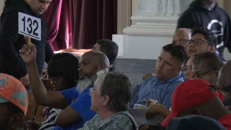 Trenton holds real estate auction as step in revitalization effort