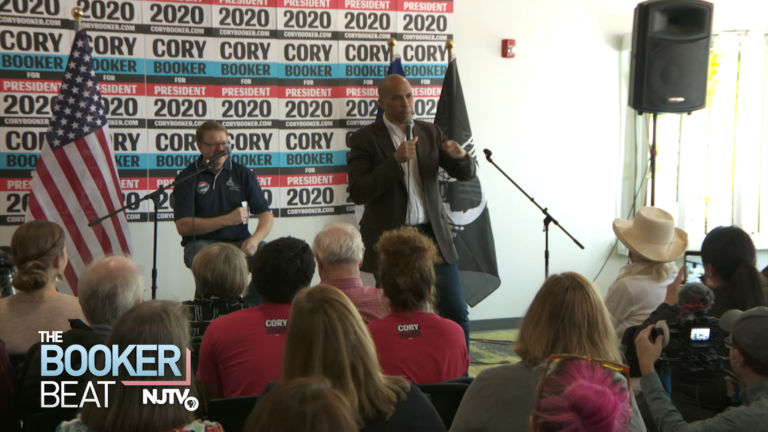 Booker will look to break from the pack in fourth Democratic debate
