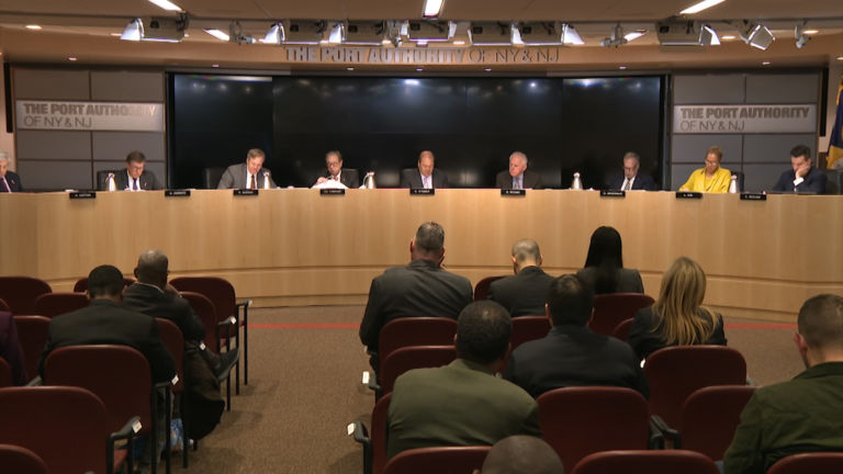 Port Authority Approves Airport, PATH Projects