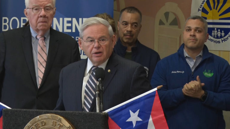 Menendez condemns Trump administration’s response to Puerto Rico earthquakes