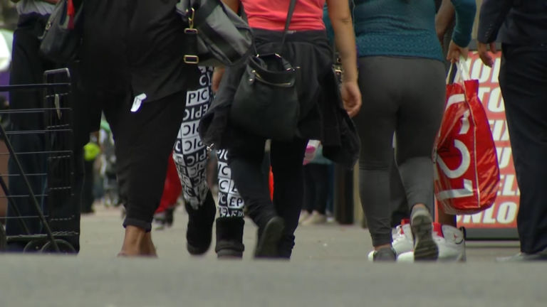 $600 unemployment checks gone as Washington debates extension