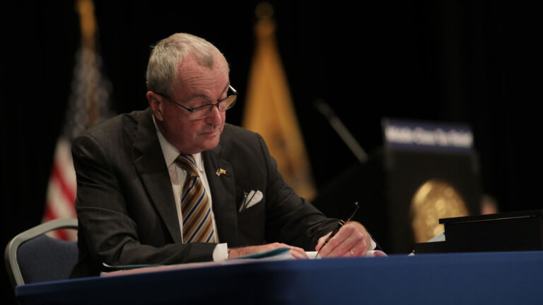 Advocates urge Murphy to veto involuntary commitment bill