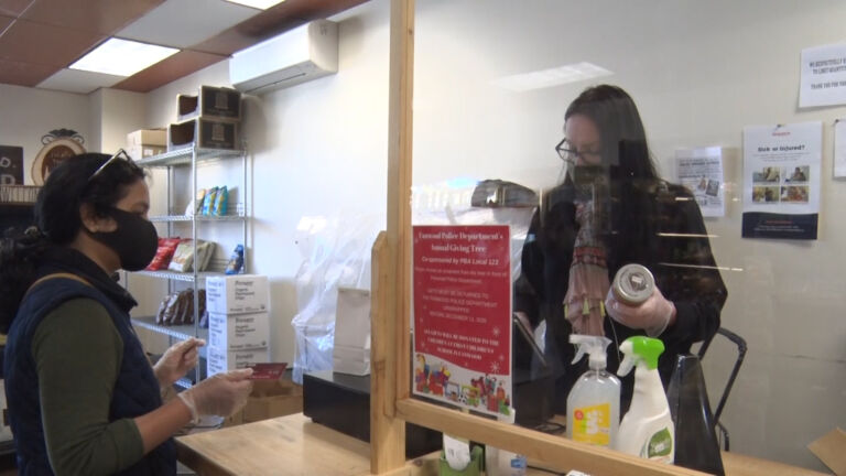 Grocery stores limit purchases of some products to avoid shortages