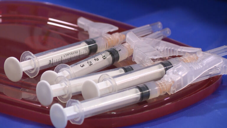 Blacks, Latinos lagging behind others on COVID-19 vaccine acceptance