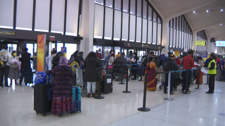 ‘We’ve been locked up so long!’ Despite pandemic, passengers fly south for spring break