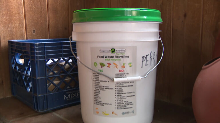 NJ town launches pilot food recycling program