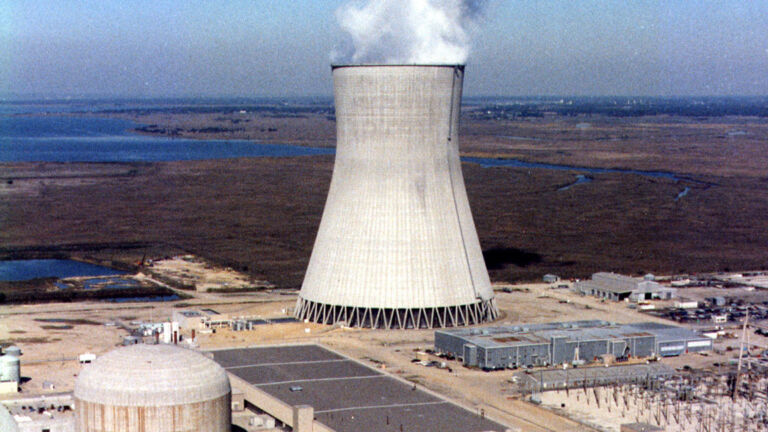 Feds step in and look to cover some costs of NJ nuclear plants