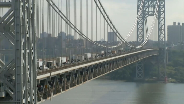 NYC plans to add daily extra toll for driving into the city via GWB