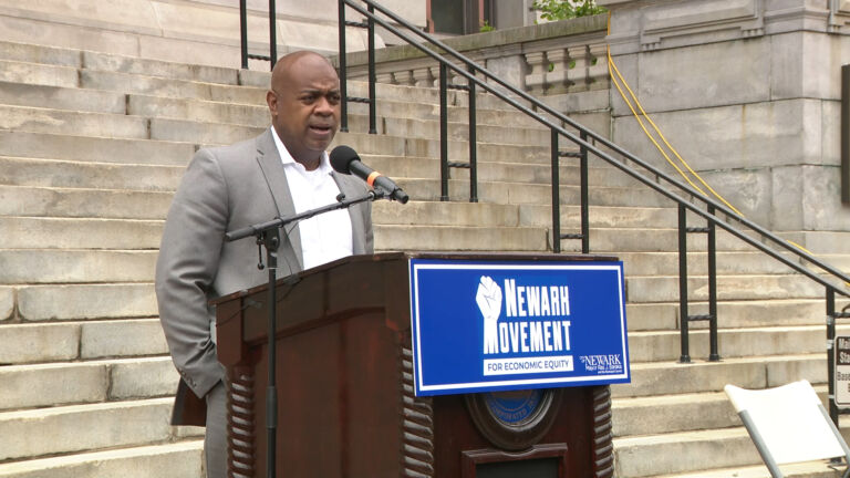 Newark announces guaranteed income pilot program to combat poverty