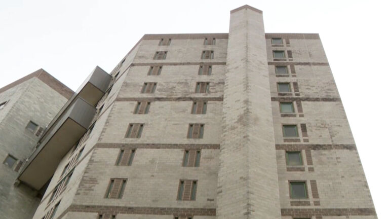 Advocates protest plan to close Union County jail