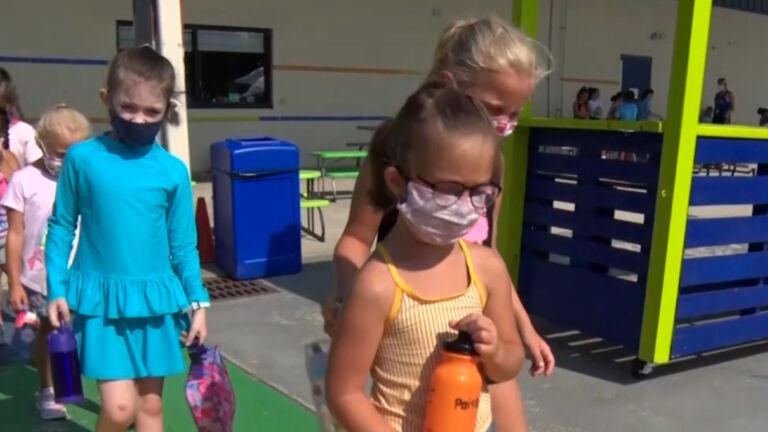 Masks not required for fully vaccinated kids at summer camps, says CDC