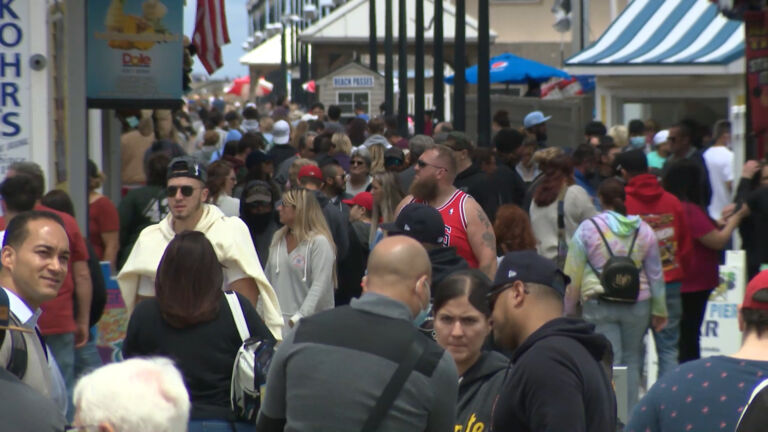 Gloomy start to weekend doesn’t dent business optimism at the Shore