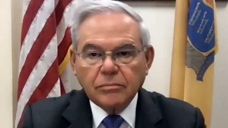 Menendez introduces bill to investigate U.S. pandemic response