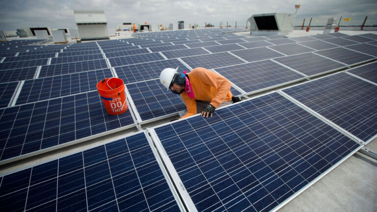 Clean-energy jobs powering growth in national economy and NJ
