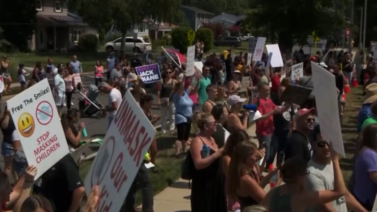 Murphy’s mask mandate for schools draws some parental opposition