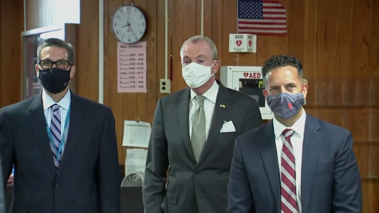 Governor moves slowly on mask mandate for public