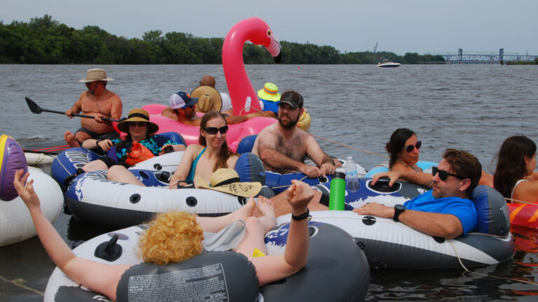 A battle brews over use of the Delaware River: Recreational vs. commercial