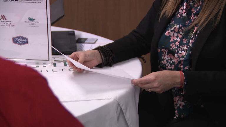 Did COVID-19 concerns keep applicants away from hotel and restaurant job fair?