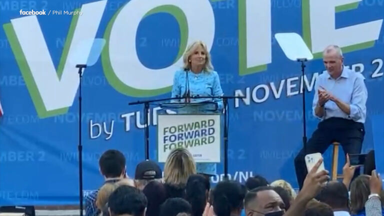 Jill Biden joins Murphy on campaign trail