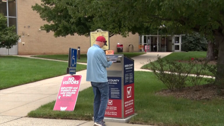 Election officials struggle to find enough poll workers