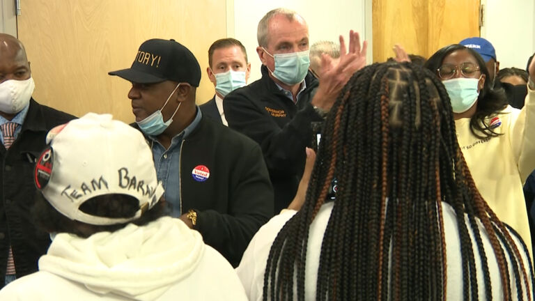 Murphy and other Democrats make final push to get out the vote