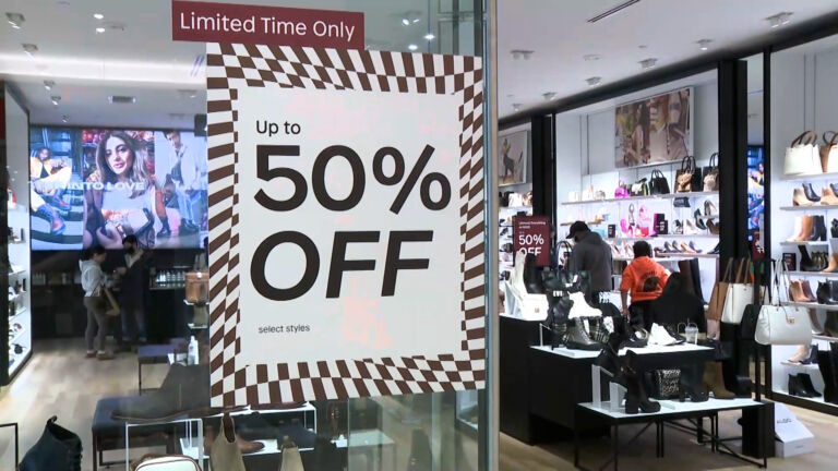 Busy Black Friday at American Dream mall