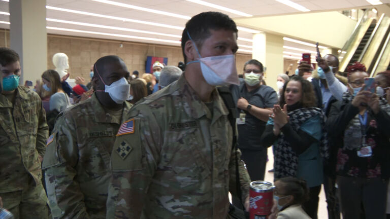 Arriving military medical team is met with cheers at Newark hospital