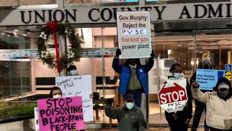 Protestors urge Murphy to stop new power plant construction in Newark