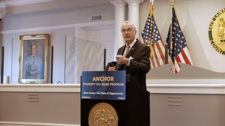 Murphy’s property-tax rebate proposal adds renters