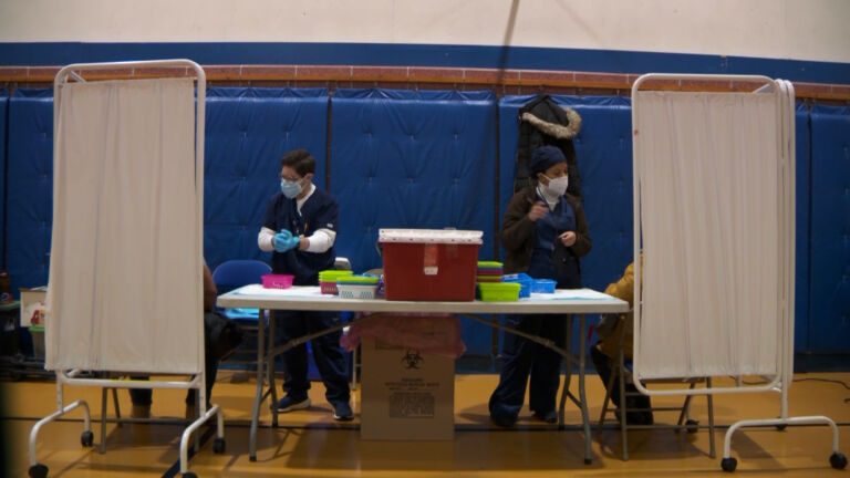 COVID-19 vaccinations stall as case numbers plunge, urgency wanes