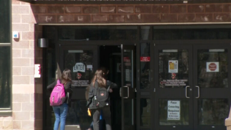 Murphy promotes increase in K-12 school aid