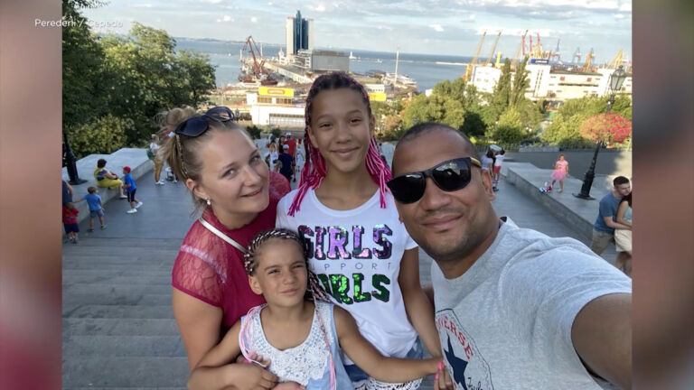 ‘There’s no way back,’ Ukraine family missed deadline for temporary protected status