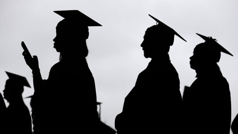 FAFSA off and running despite shutdown