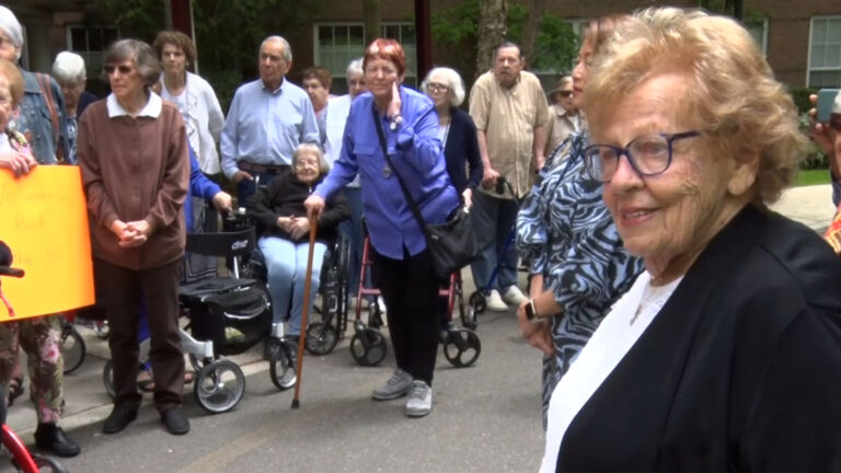 Older women show support for abortion rights