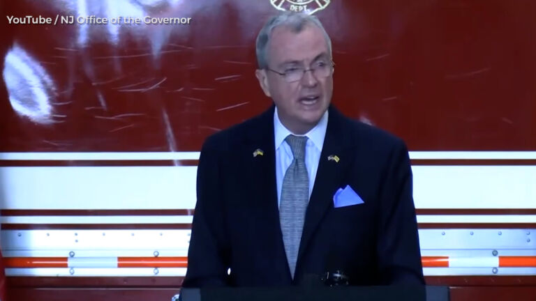 Murphy laments ‘another mournful week in America’