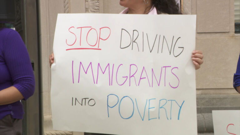 Keep credit scores out of auto insurance calculations, advocates urge