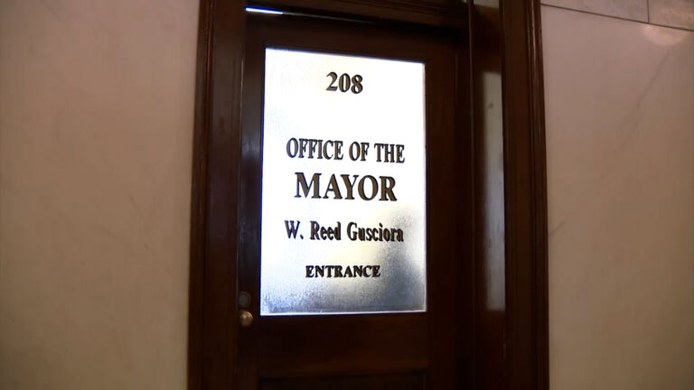 Trenton mayor wants state to take over city budget process