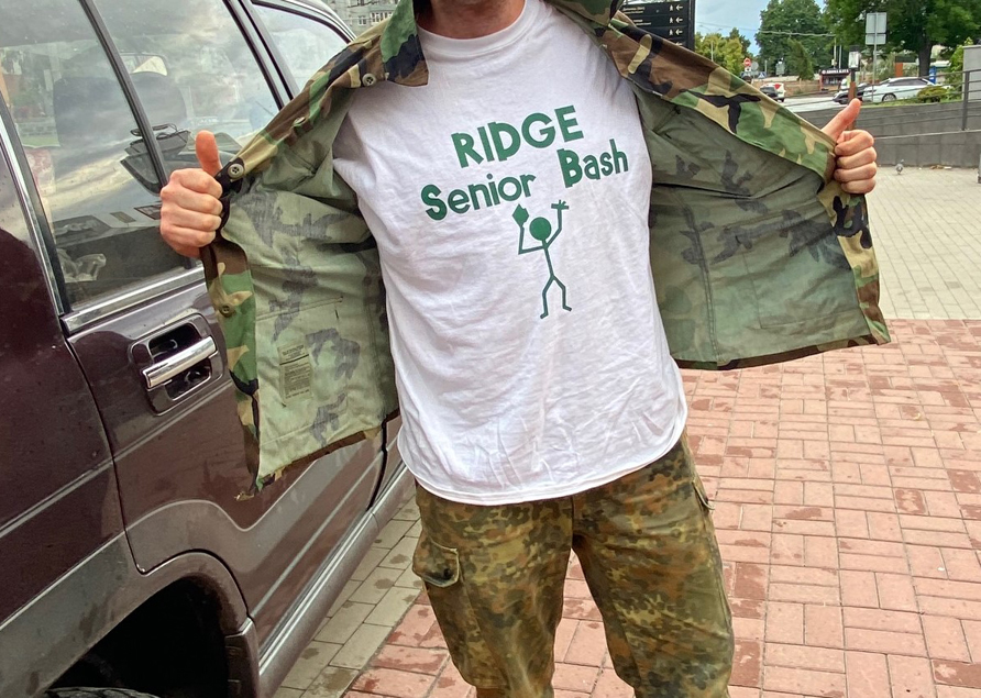 Border Dispatches: A tale of T-shirts in Ukraine