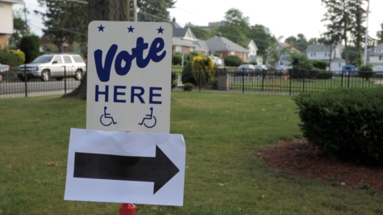Can progressives mount challenge to succeed Hudson executive?