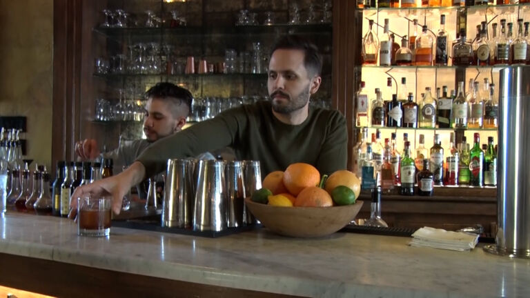 Rising inflation forces restaurants to pivot hard