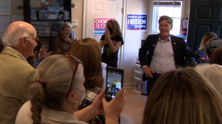 NJ midterms 2022: Malinowski campaigns down to the wire