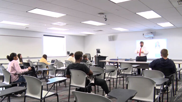 College course focuses on NJ’s midterm races