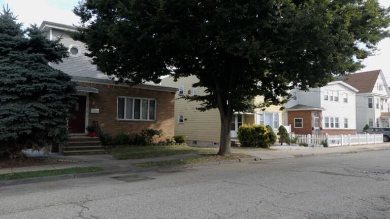 Elizabeth residents disappointed over elimination of $20 rent-increase cap