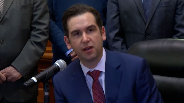 Will JC Mayor Steve Fulop run for governor, and who will take his seat?