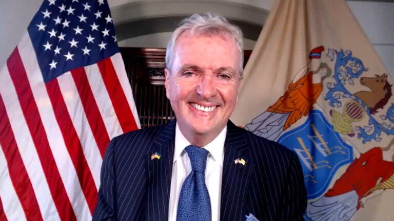 Murphy touts initiatives, denies White House ambitions
