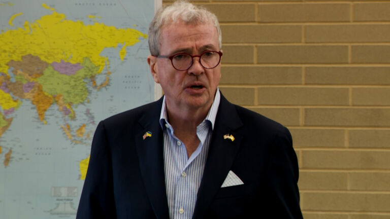 Murphy highlights school funding plan