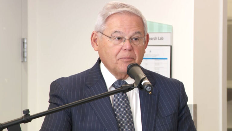 Menendez, Booker announce federal funding for some NJ college programs