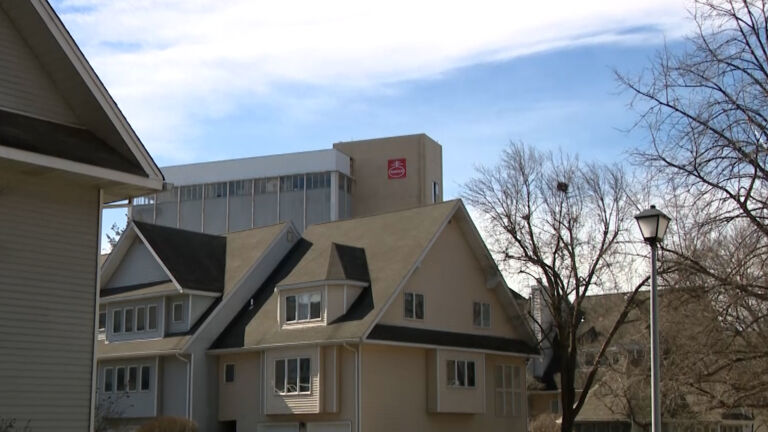Nabisco plant to be replaced by major warehouse development