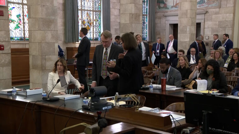 Lawmakers get first look at revenue forecasts for upcoming budget