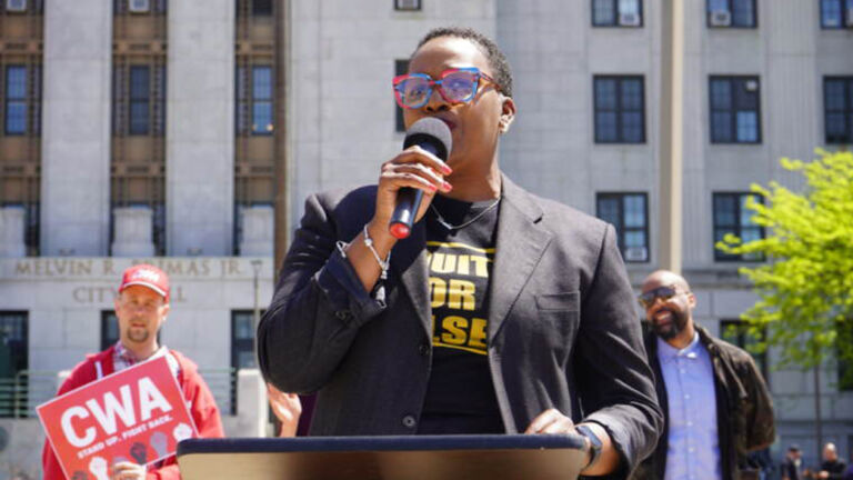 Camden activists rally for better job opportunities